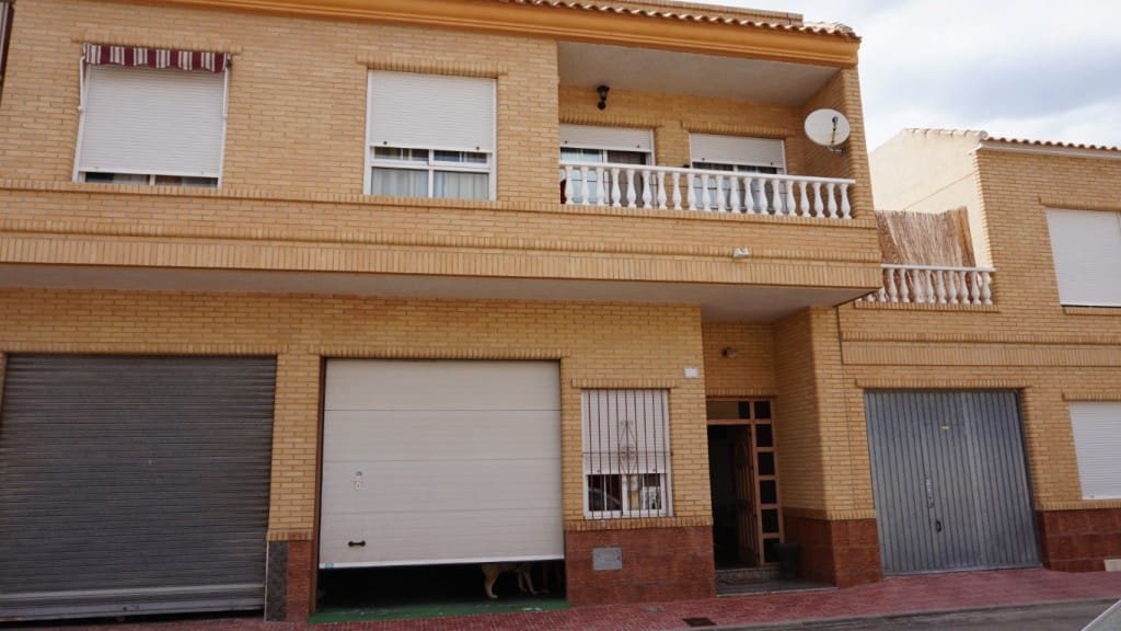Casa de 3 habitaciones en Catral en venta con garaje - 249.999 € (Ref: 5327217)