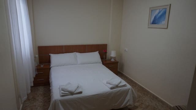 2 makuuhuone Kattohuoneisto vuokrattavana paikassa Formentera del Segura mukana uima-altaan - 590 € (Ref: 5504237)