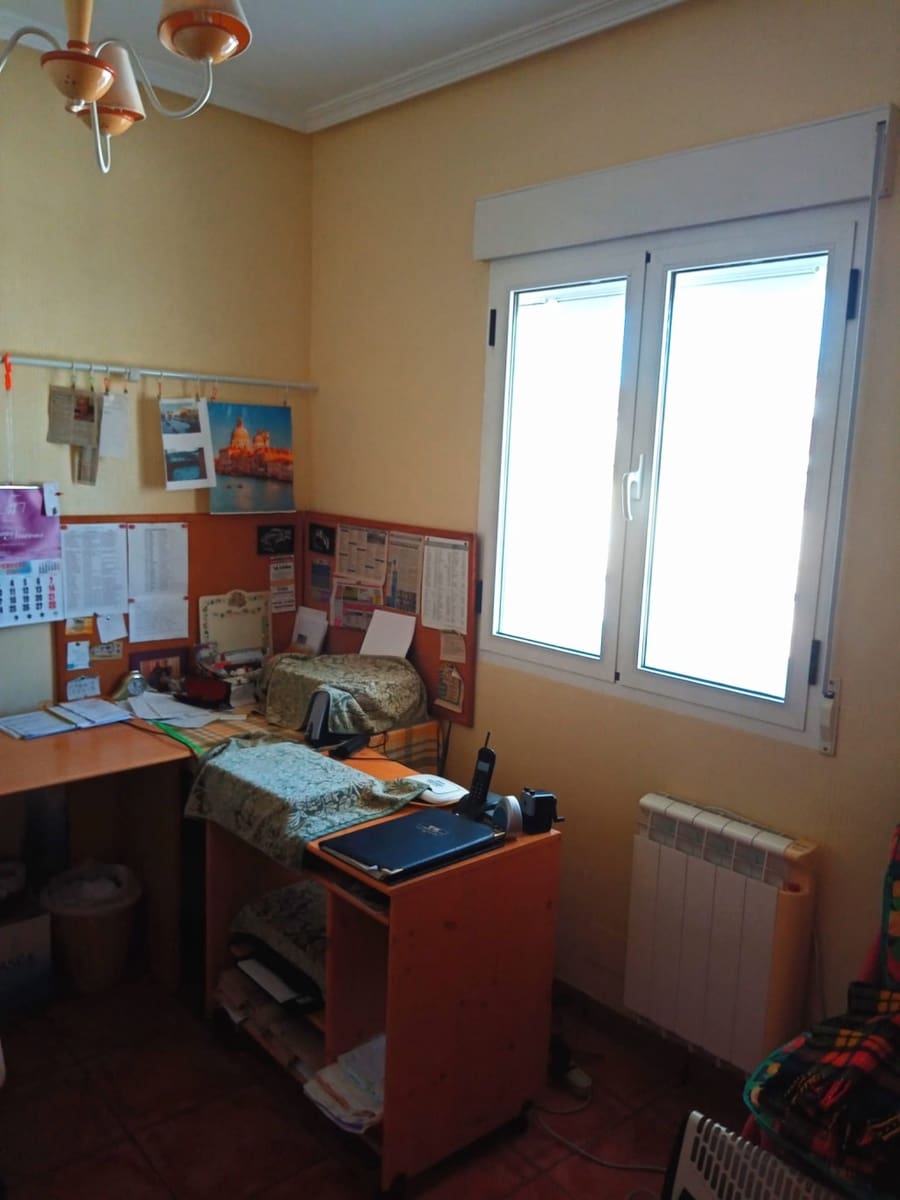 5 bedroom Villa for sale in Torrevieja with pool garage - € 600,000 (Ref: 5928125)