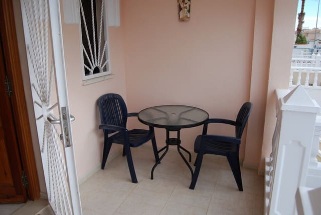 3 soveværelse Semi-Rækkehus til leje i Ciudad Quesada, Rojales med swimmingpool - € 850 (Ref: 6447858)