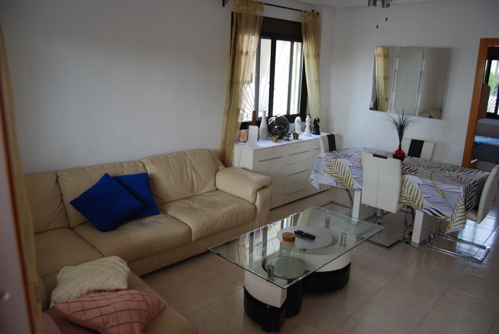 3 sypialnia Dom blizniak do wynajęcia w Ciudad Quesada z basenem - 850 € (Ref: 6447858)