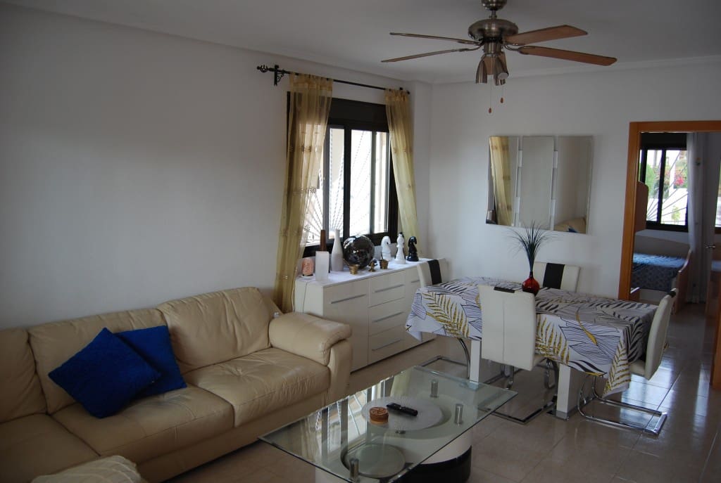 3 sypialnia Dom blizniak do wynajęcia w Ciudad Quesada z basenem - 850 € (Ref: 6447858)