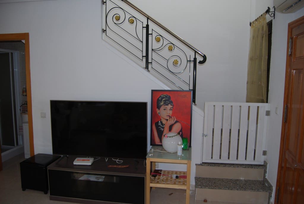 3 sypialnia Dom blizniak do wynajęcia w Ciudad Quesada z basenem - 850 € (Ref: 6447858)