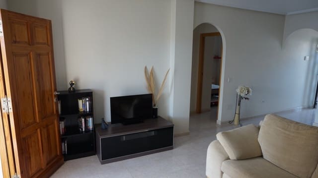 2 slaapkamer Bungalow te huur in Ciudad Quesada, Rojales met zwembad garage - € 650 (Ref: 7295925)