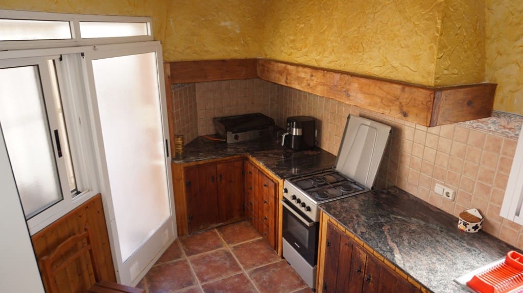 6 bedroom Townhouse for sale in Formentera del Segura with pool garage - € 550,000 (Ref: 7423857)