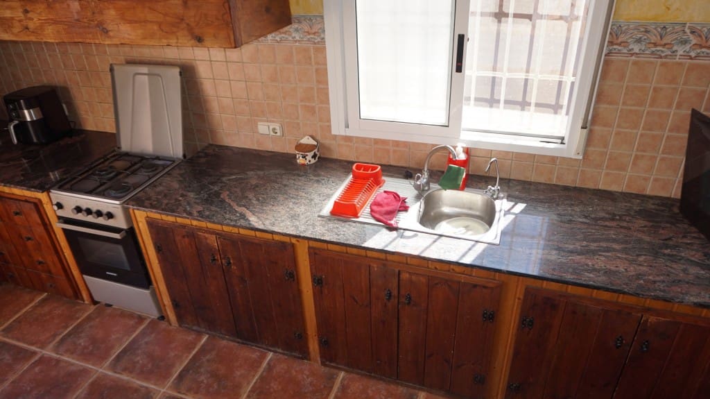 6 bedroom Townhouse for sale in Formentera del Segura with pool garage - € 550,000 (Ref: 7423857)