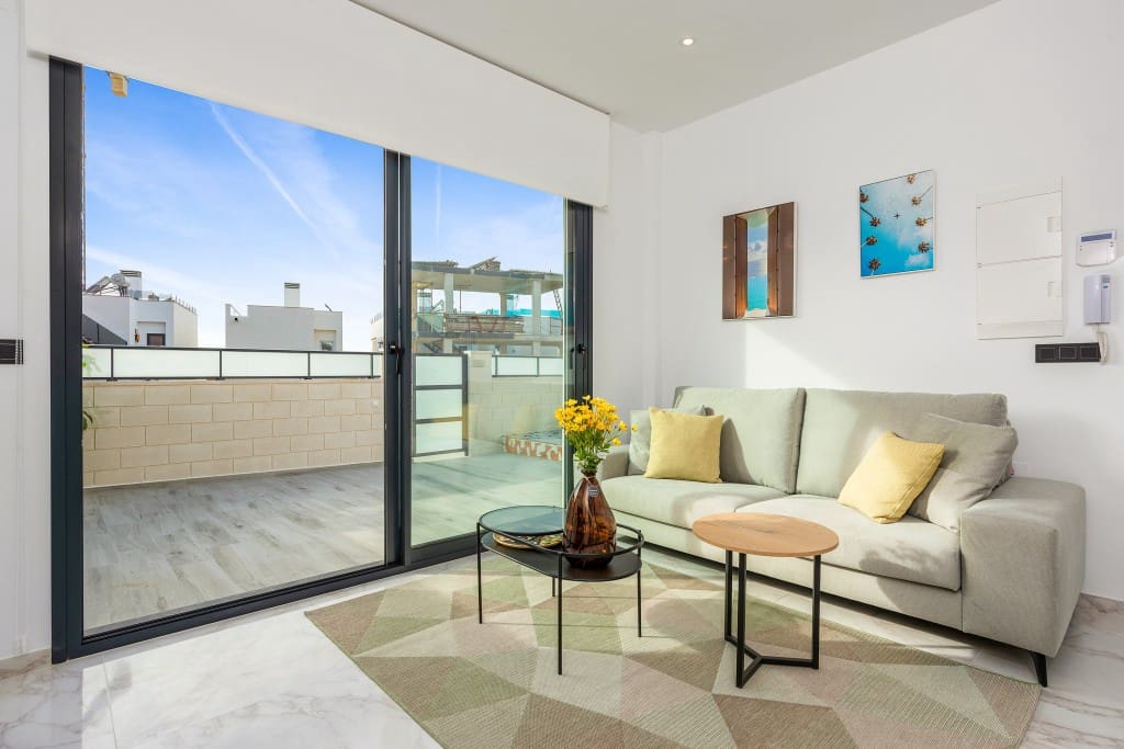 3 slaapkamer Villa te koop in Benijofar met zwembad garage - € 350.000 (Ref: 7522941)