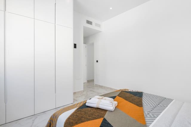 3 slaapkamer Villa te koop in Benijófar met zwembad garage - € 350.000 (Ref: 7522941)