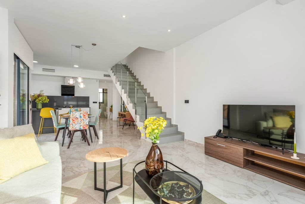 3 slaapkamer Villa te koop in Benijofar met zwembad garage - € 350.000 (Ref: 7522941)