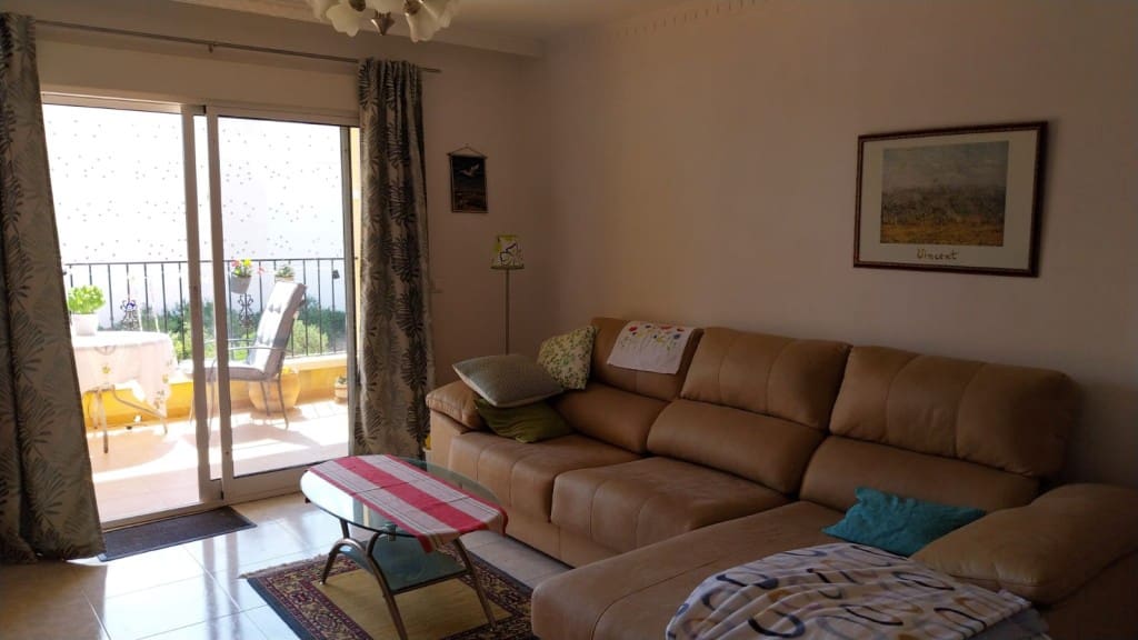 2 quarto Apartamento para arrendar em Almoradi com piscina - 650 € (Ref: 8347705)