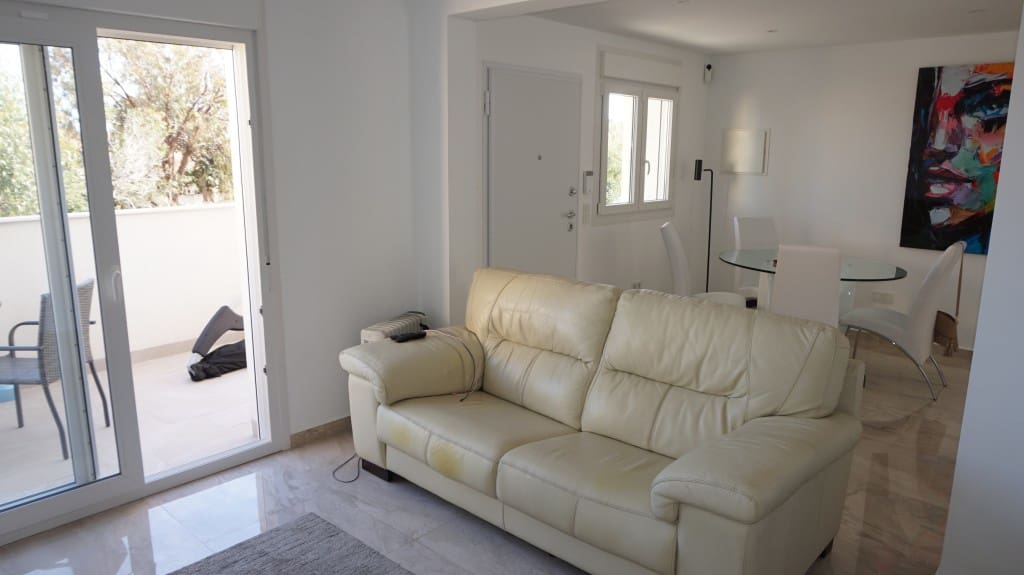 3 bedroom Villa for sale in La Marina with pool - € 295,000 (Ref: 8885783)