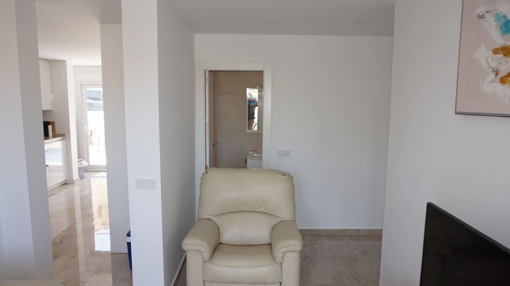 3 bedroom Villa for sale in La Marina with pool - € 295,000 (Ref: 8885783)