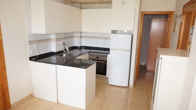 2 soveværelse Lejlighed til salg i Formentera del Segura med swimmingpool - € 70.000 (Ref: 8946019)