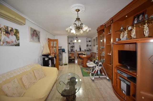 4 soveværelse Byhus til salg i Formentera del Segura med garage - € 139.950 (Ref: 9006855)