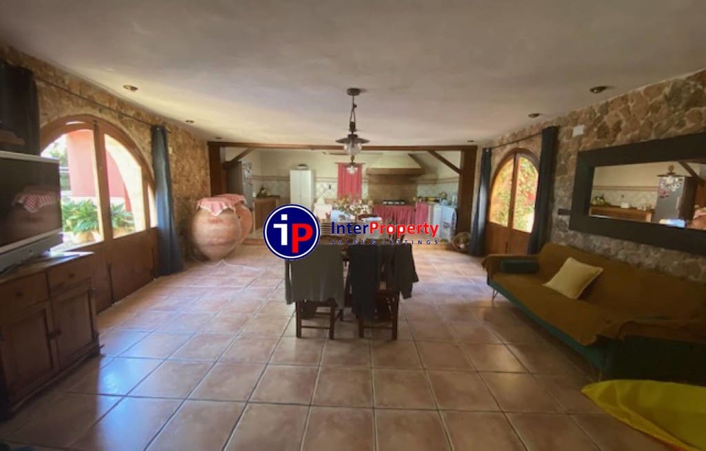 4 soveværelse Finca/Landehus til salg i Murcia by med swimmingpool - € 545.000 (Ref: 9006857)