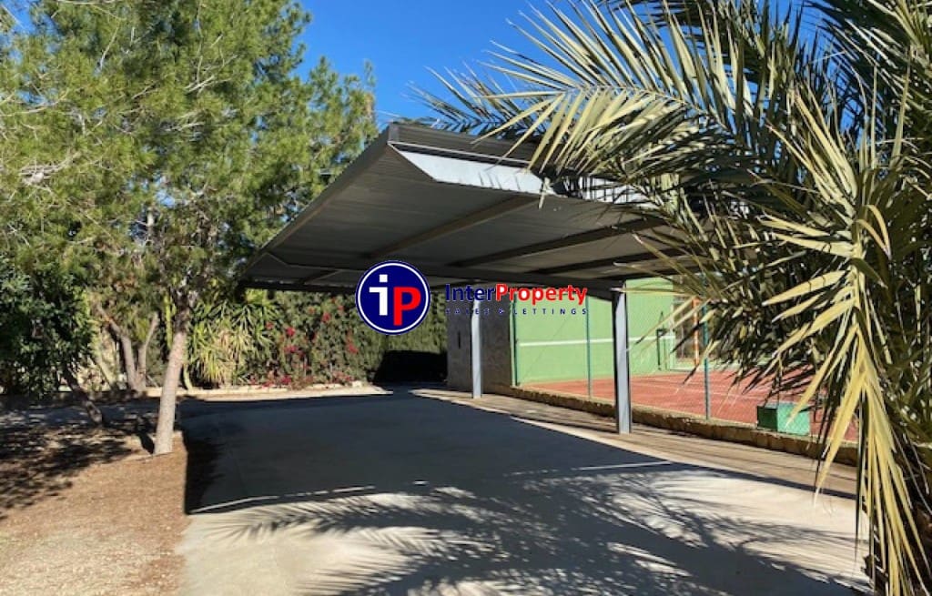 4 soveværelse Finca/Landehus til salg i Murcia by med swimmingpool - € 545.000 (Ref: 9006857)