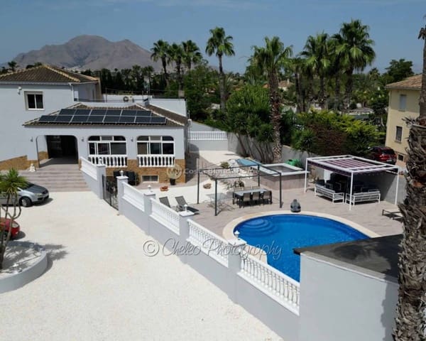 4 camera da letto Villa in vendita in Catral con piscina - 595.000 € (Rif: 9113984)