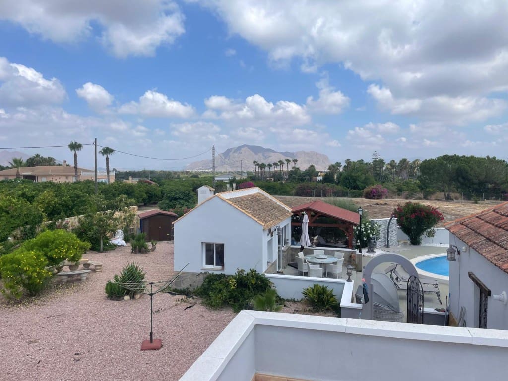 5 slaapkamer Finca/Landhuis te koop in Jacarilla met zwembad - € 595.000 (Ref: 9115942)