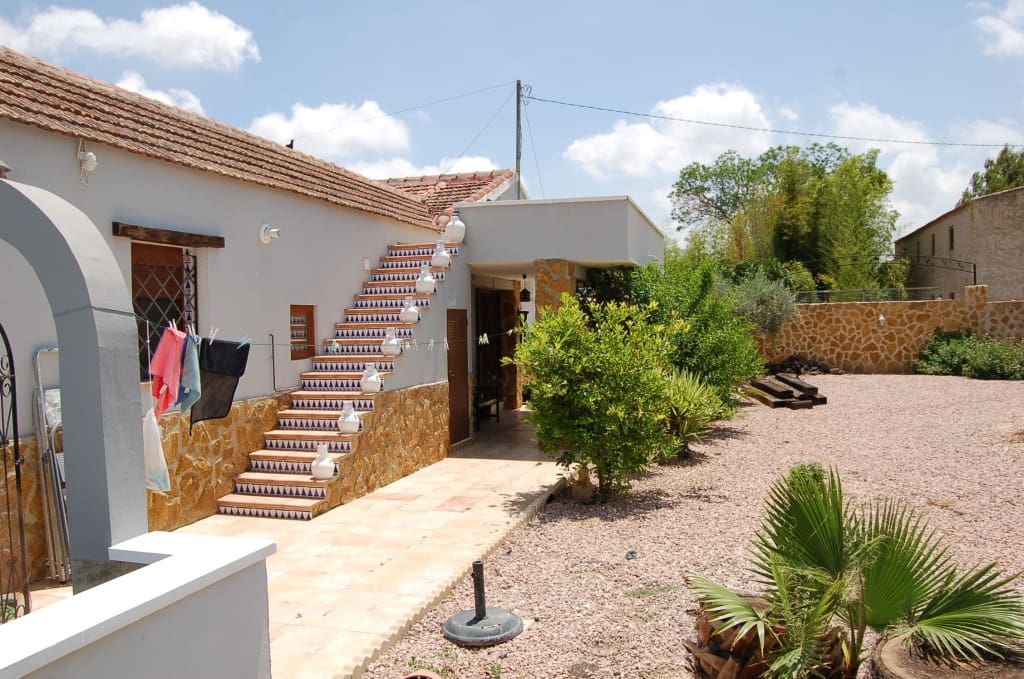 5 slaapkamer Finca/Landhuis te koop in Jacarilla met zwembad - € 595.000 (Ref: 9115942)