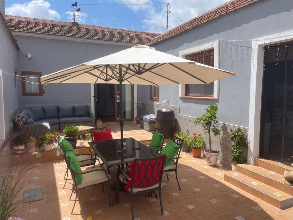 5 slaapkamer Finca/Landhuis te koop in Jacarilla met zwembad - € 595.000 (Ref: 9115942)