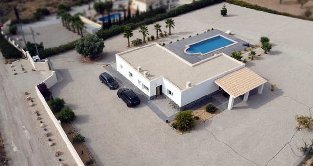 3 bedroom Villa for sale in Macisvenda, Abanilla with pool - € 379,900 (Ref: 9199335)