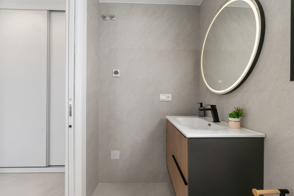 3 makuuhuone Huvila myytävänä paikassa Rojales mukana uima-altaan 
autotalli - 567 000 € (Ref: 9342047)