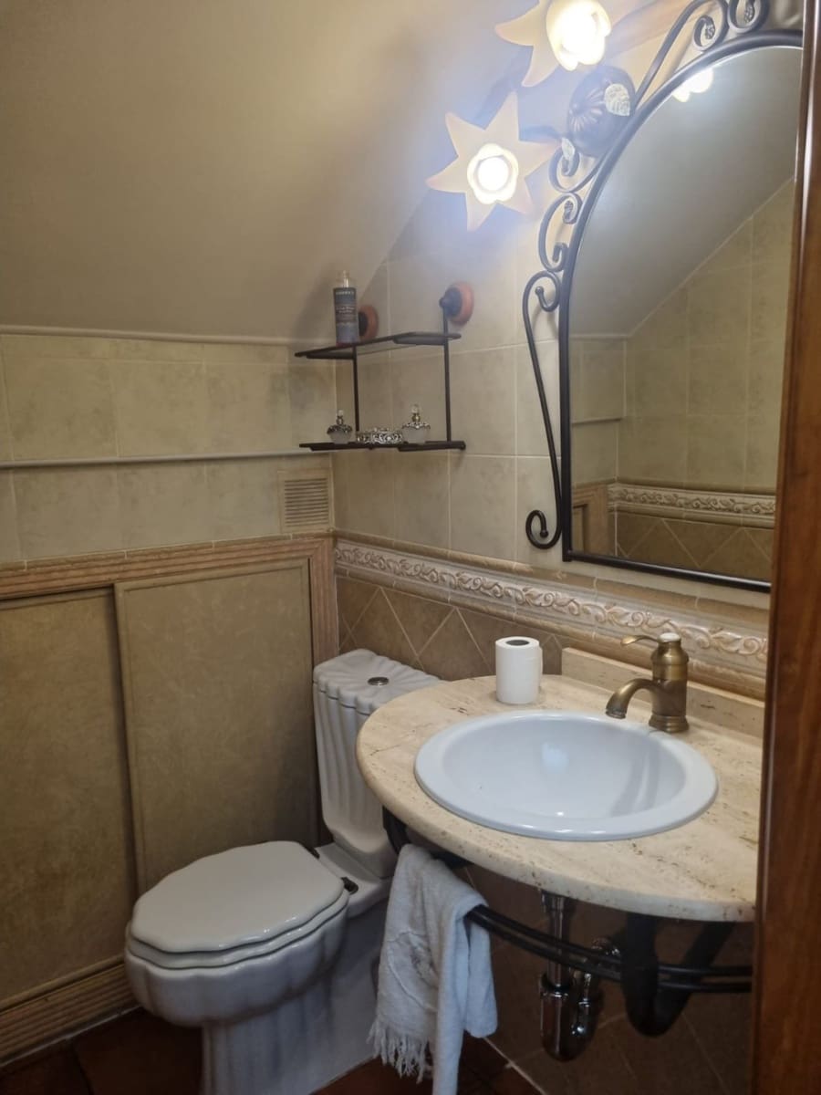 4 soveværelse Semi-Rækkehus til salg i La Zenia med swimmingpool - € 359.000 (Ref: 9346878)