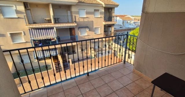 2 bedroom Apartment for sale in Los Alcázares with pool - € 127,500 (Ref: 9358894)
