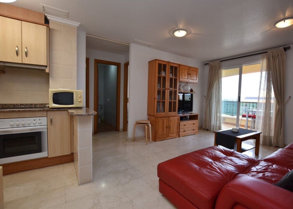 2 bedroom Apartment for sale in Algorfa with pool - € 129,999 (Ref: 9390198)
