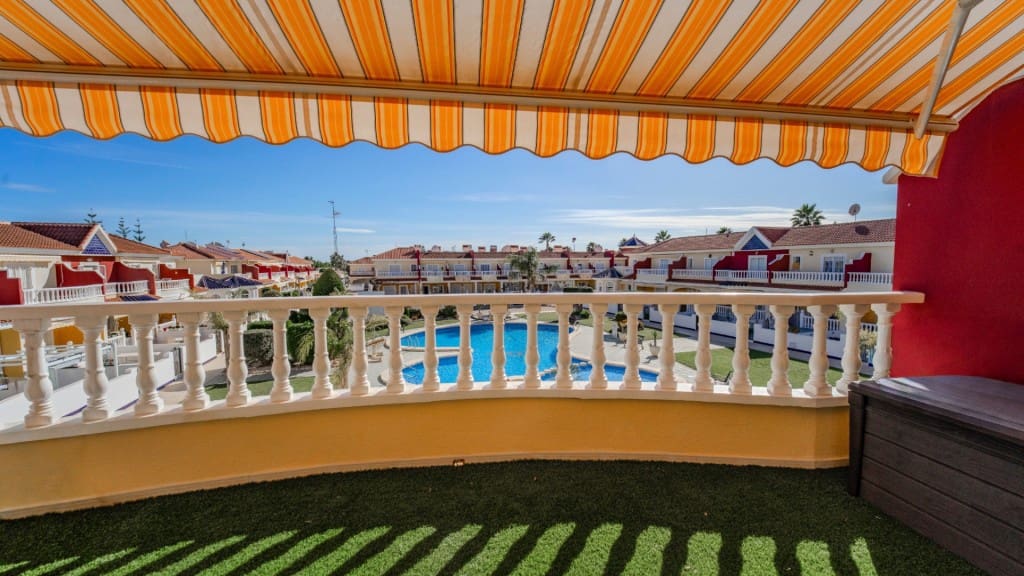 3 chambre Maison de Ville à vendre à Ciudad Quesada avec piscine - 235 000 € (Ref: 9395747)