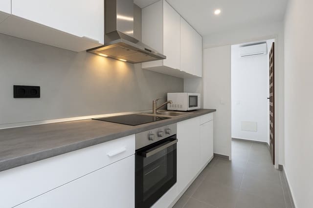 2 bedroom Apartment for sale in Pilar de la Horadada - € 149,000 (Ref: 9419146)