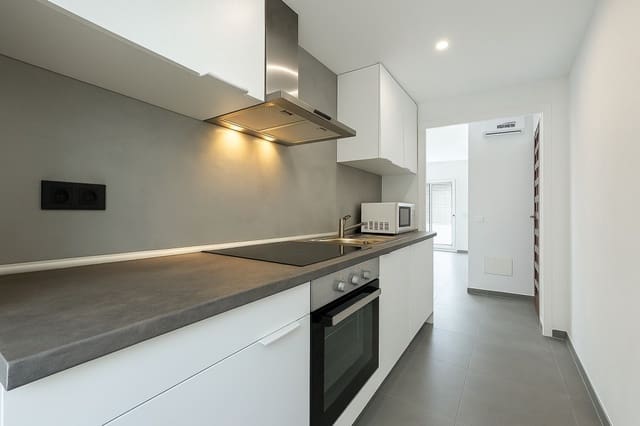 2 bedroom Apartment for sale in Pilar de la Horadada - € 149,000 (Ref: 9419146)