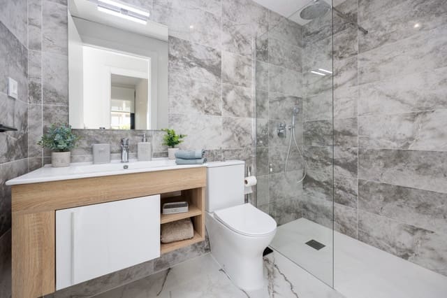 2 chambre Appartement à vendre à San Miguel de Salinas avec piscine - 219 000 € (Ref: 9481885)