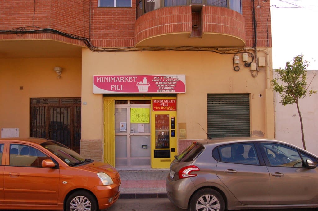 Firma/Unternehmen zu verkaufen in Catral - 120.000 € (Ref: 9540793)