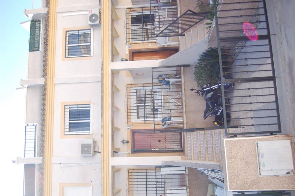 2 camera da letto Casa in vendita in Algorfa con piscina - 139.950 € (Rif: 9594693)