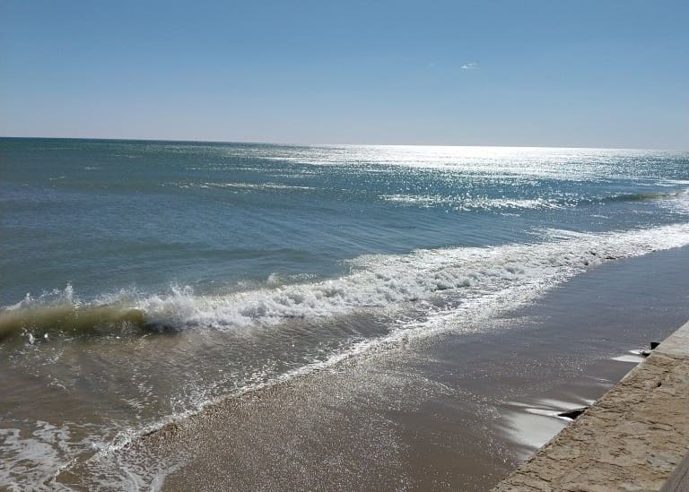 4 makuuhuone Bungalow vuokrattavana paikassa Guardamar del Segura mukana 
autotalli - 1 380 € (Ref: 9620781)