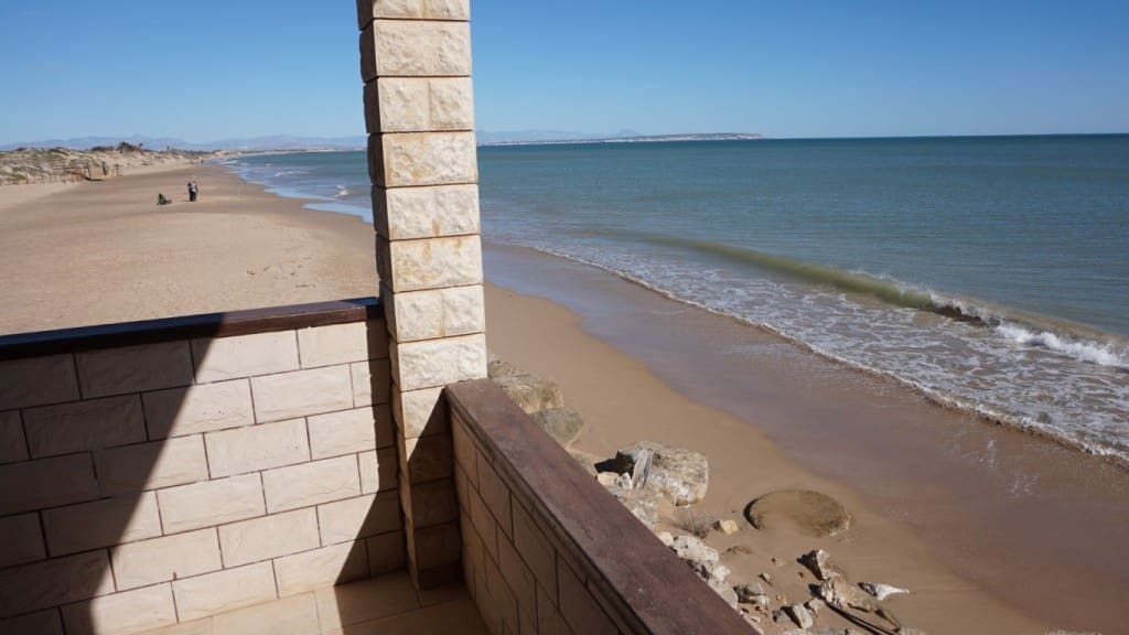 4 makuuhuone Bungalow vuokrattavana paikassa Guardamar del Segura mukana 
autotalli - 1 380 € (Ref: 9620781)