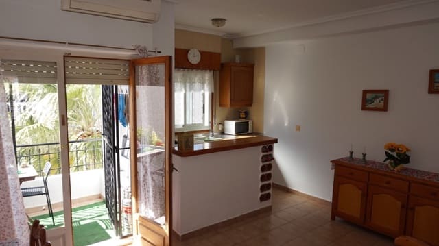 Appartement de 1 chambre à louer à Punta Prima, Torrevieja avec piscine - 550 € (Ref: 9627250)