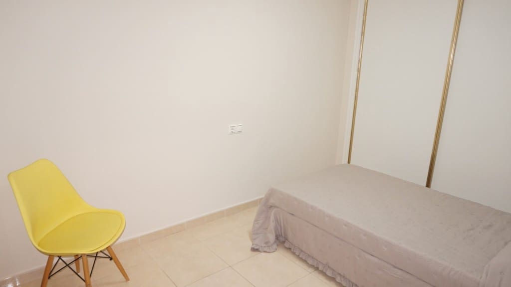 2 slaapkamer Appartement te huur in Formentera del Segura - € 650 (Ref: 9627252)