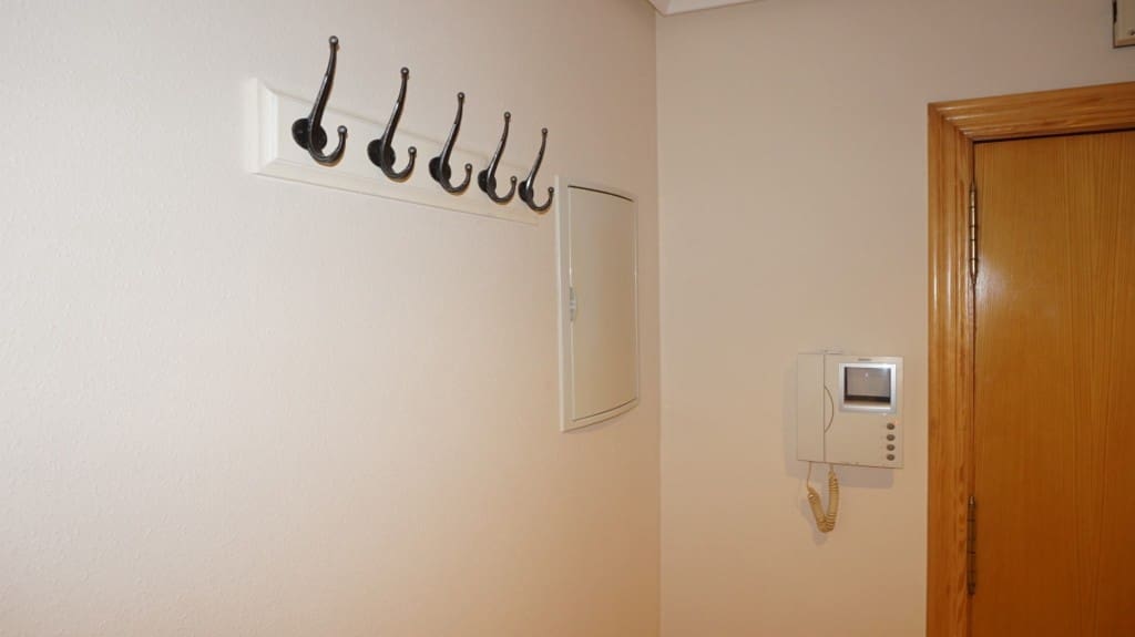 2 slaapkamer Appartement te huur in Formentera del Segura - € 650 (Ref: 9627252)