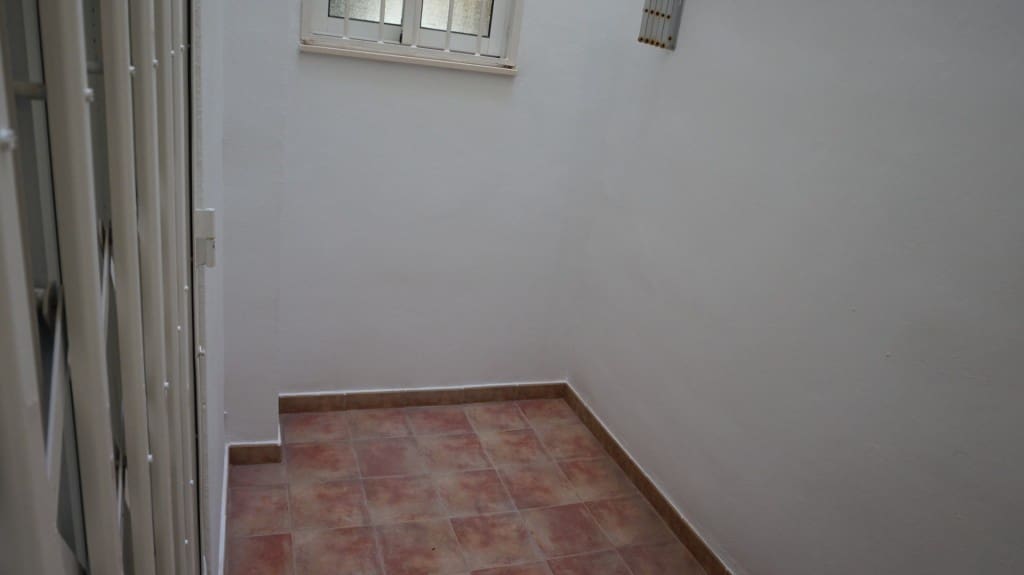 2 slaapkamer Appartement te huur in Formentera del Segura - € 650 (Ref: 9627252)