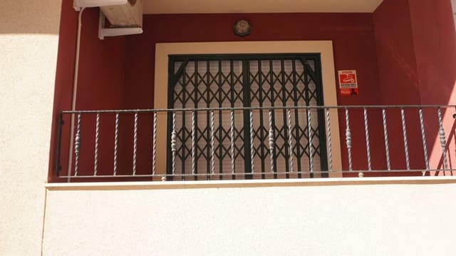 2 slaapkamer Appartement te huur in Formentera del Segura - € 650 (Ref: 9627252)