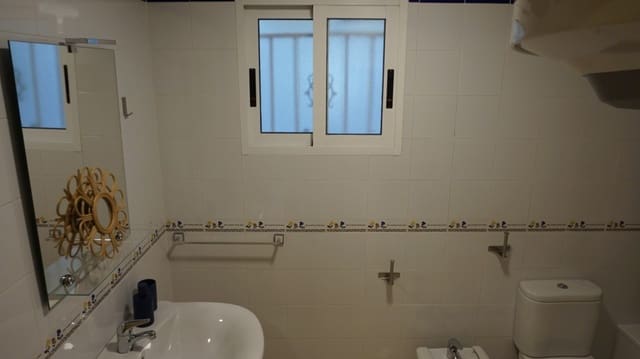 2 slaapkamer Appartement te huur in Formentera del Segura - € 650 (Ref: 9627252)