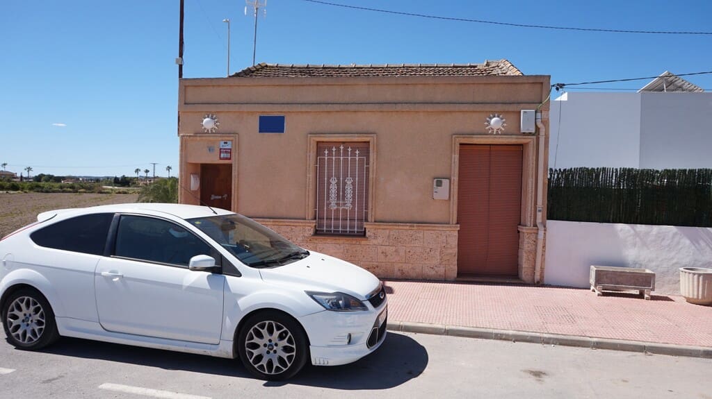 2 bedroom Villa for rent in Daya Vieja - € 800 (Ref: 9745253)