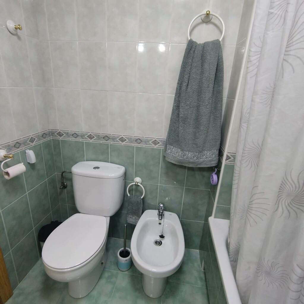 2 bedroom Apartment for rent in Guardamar del Segura - € 1,050 (Ref: 9780275)