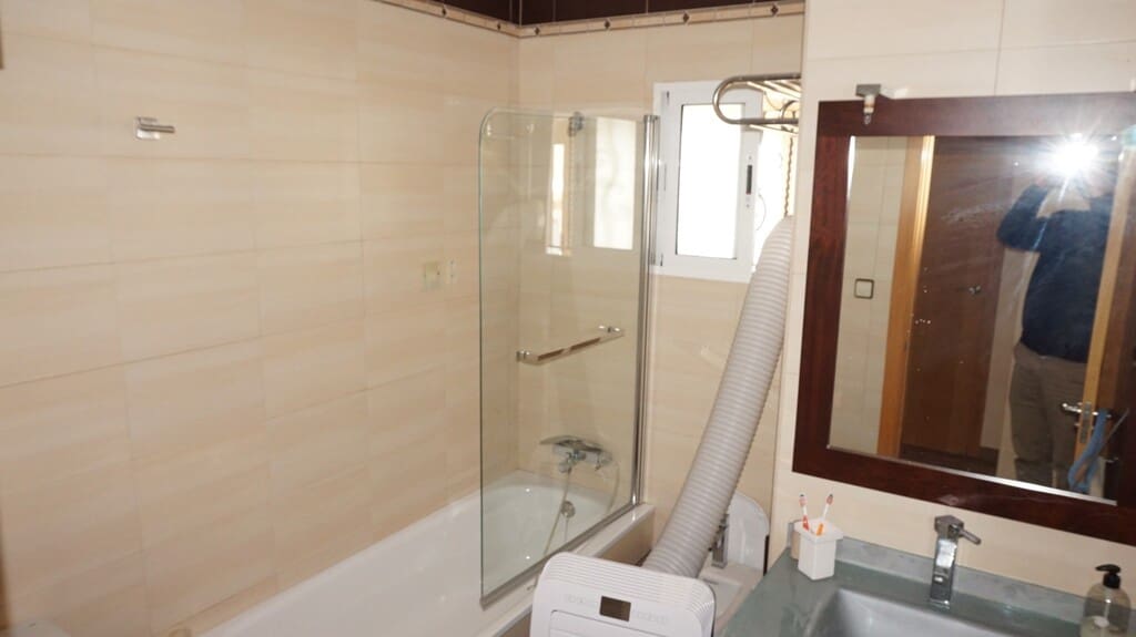 3 slaapkamer Penthouse te huur in Formentera del Segura - € 900 (Ref: 9804094)