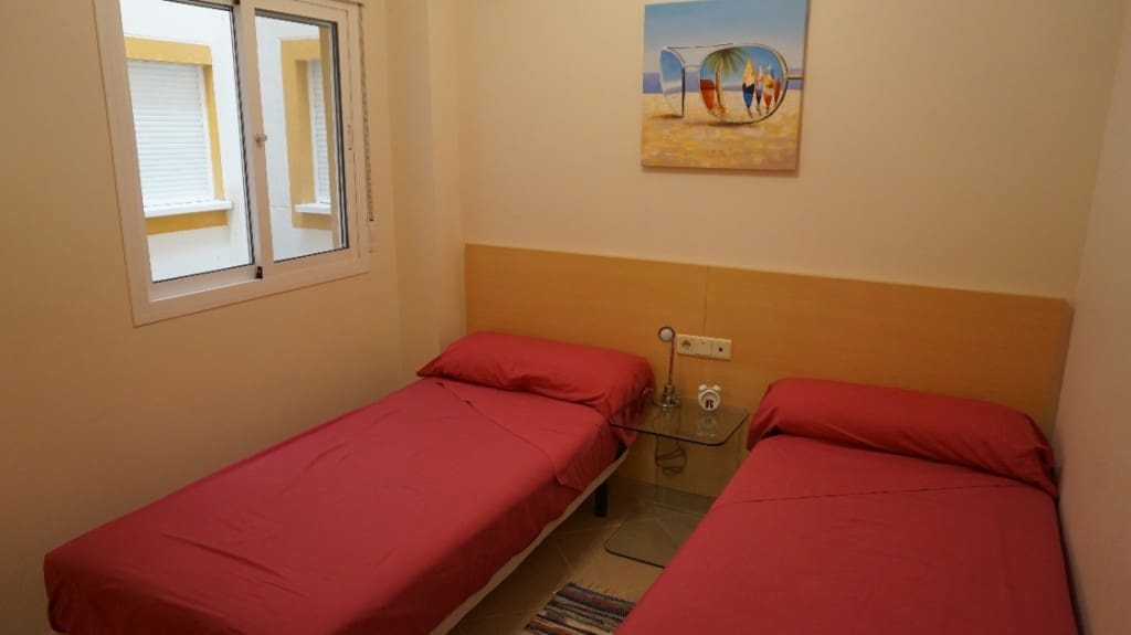 2 sovrum Lägenhet att hyra i Formentera del Segura med pool - 700 € (Ref: 9864940)