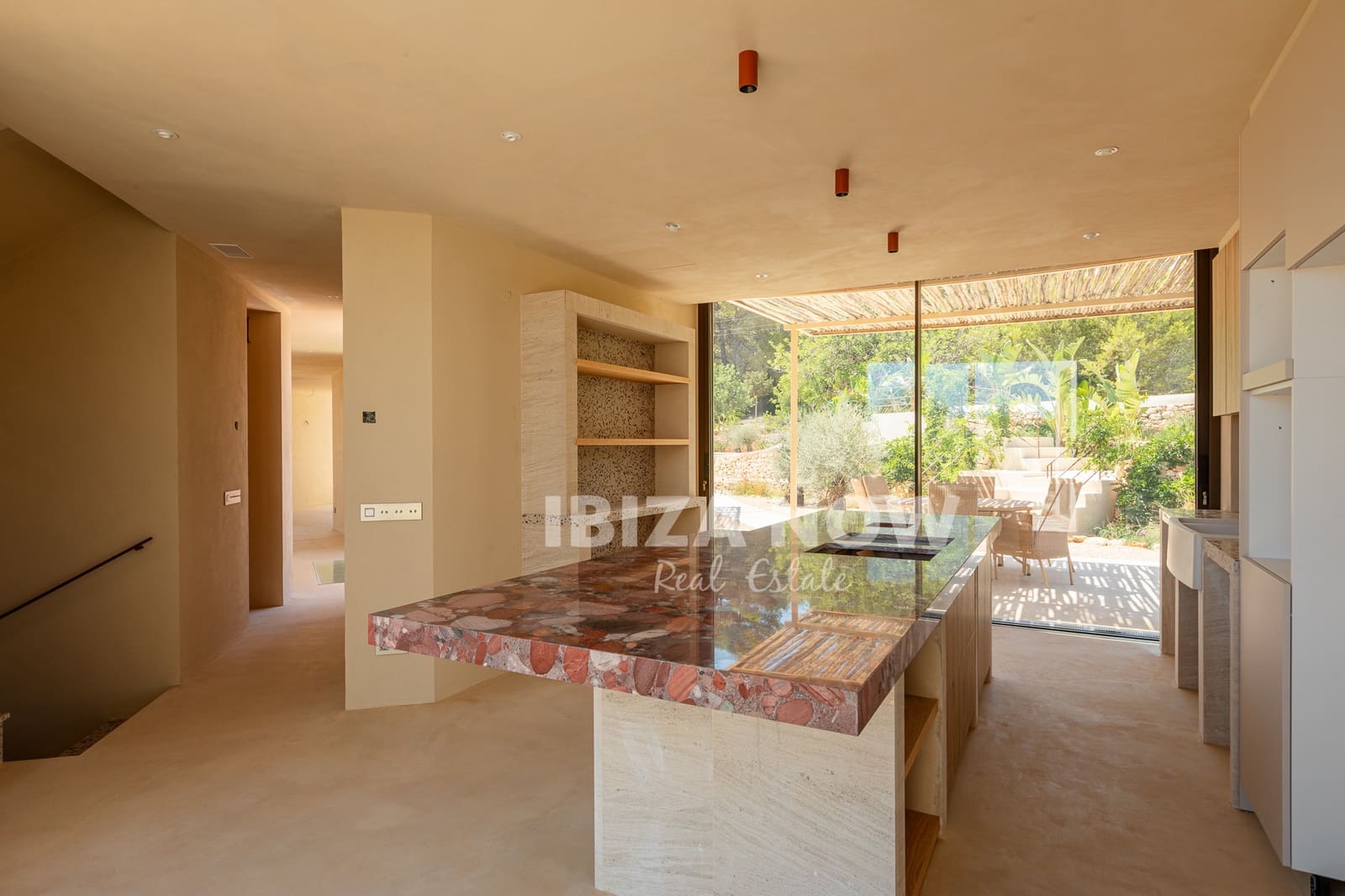 5 soveværelse Villa til salg i Santa Eulalia / Santa Eularia med swimmingpool - € 8.750.000 (Ref: 10033121)