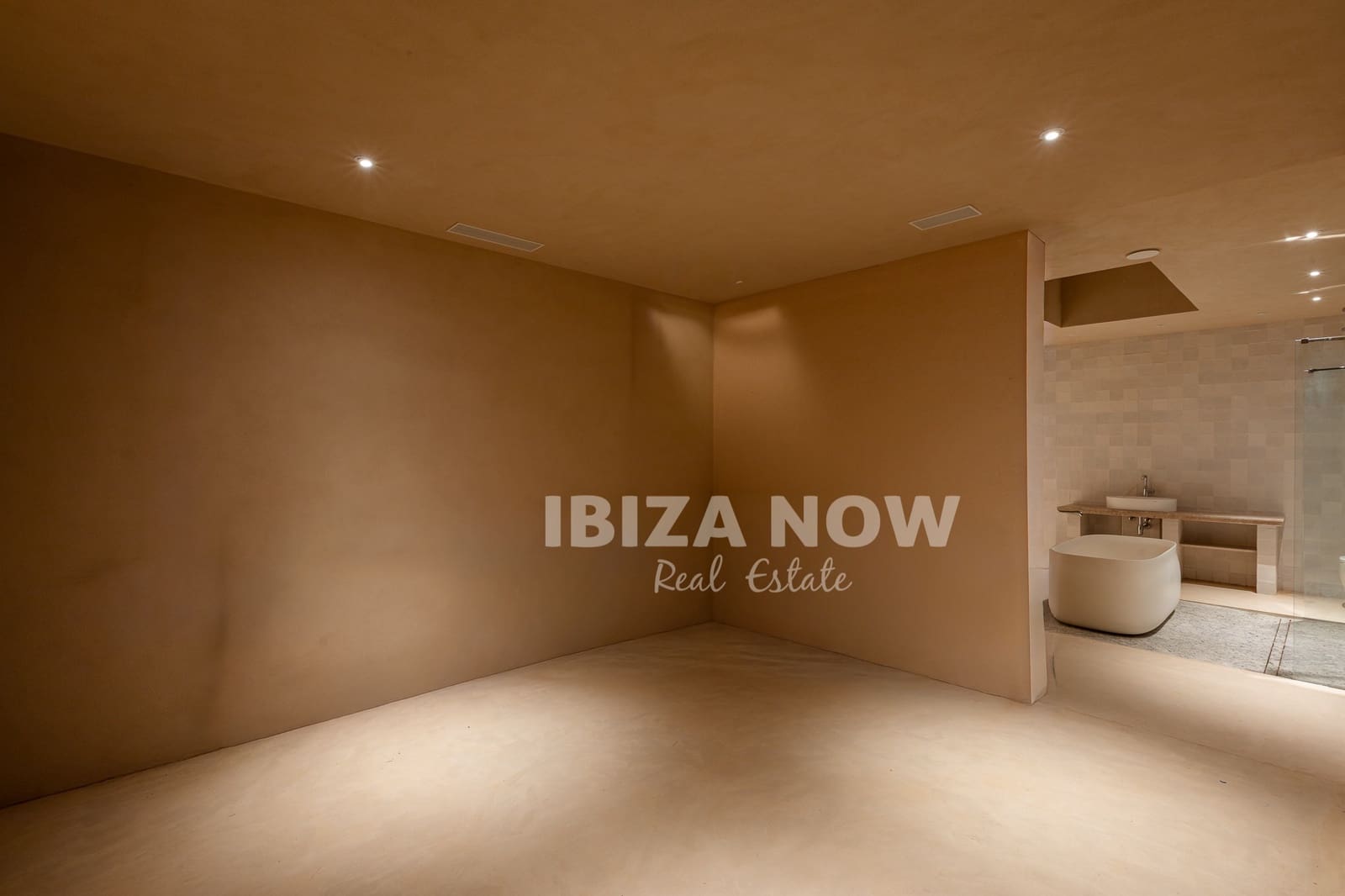5 soveværelse Villa til salg i Santa Eulalia / Santa Eularia med swimmingpool - € 8.750.000 (Ref: 10033121)