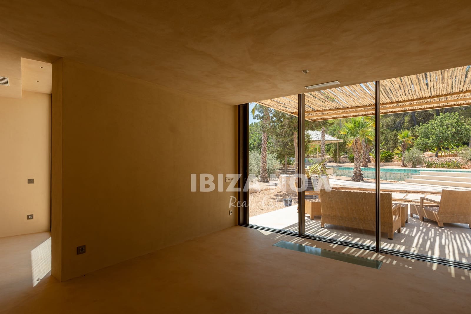 5 soveværelse Villa til salg i Santa Eulalia / Santa Eularia med swimmingpool - € 8.750.000 (Ref: 10033121)